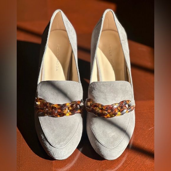 New! Pelle Moda Esra Loafer Pump - Picture 10 of 10